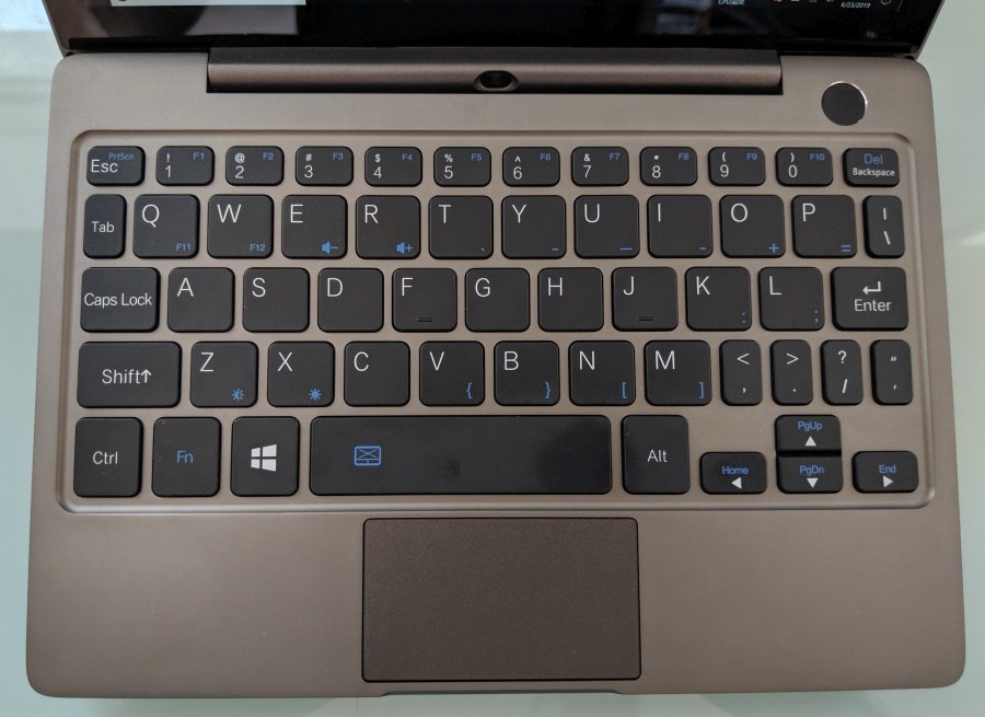 Laptop_mini_GPD_P2_Max_keyboard